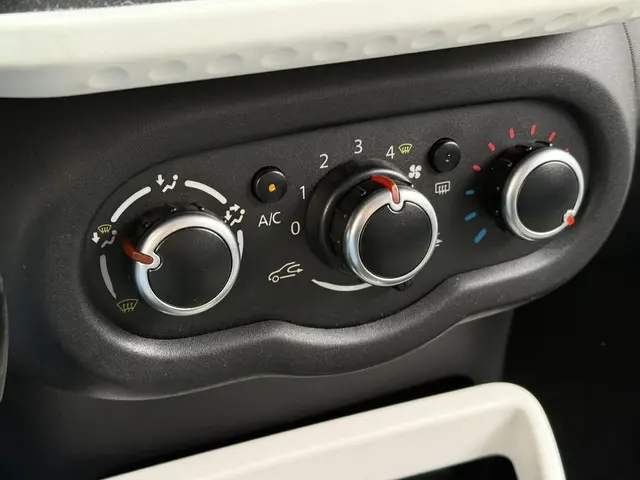 Renault Twingo 1.0 SCe Collection 2018 Benzine 11