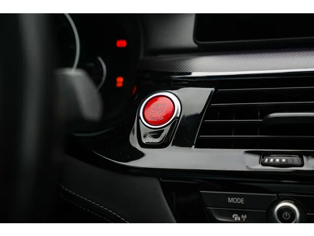 BMW M5 5-serie 2018 Benzine 22