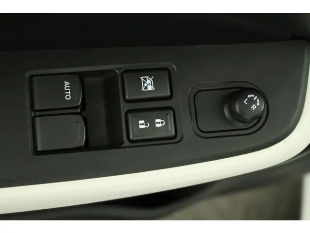 Suzuki Swift 1.2 Select 2019 Benzine 29