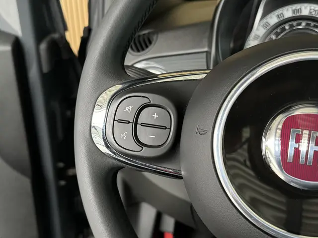 Fiat 500 1.0 Hybrid Launch Edition 2020 Benzine 22