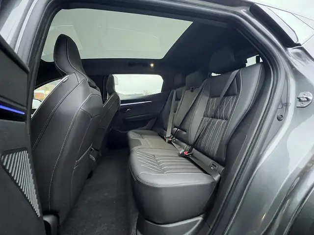 Mitsubishi Eclipse Cross Instyle 87 kWh 2025 Elektrisch 8