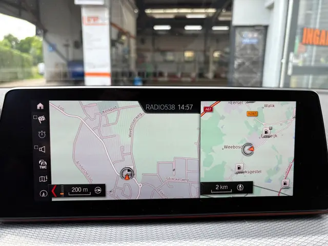 BMW 5 Serie Touring 520i High Executive 2018 Benzine 9