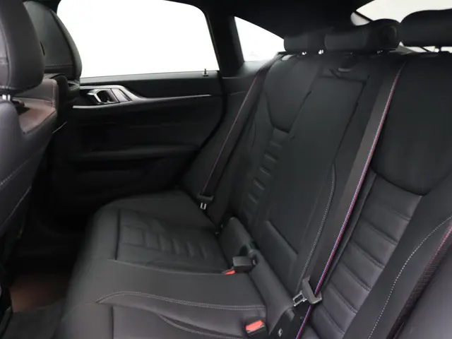 BMW 4 Serie Gran Coupé 420i 2023 Benzine 8