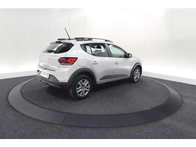 Dacia Sandero Stepway TCe 90 Expression 2023 Benzine 10
