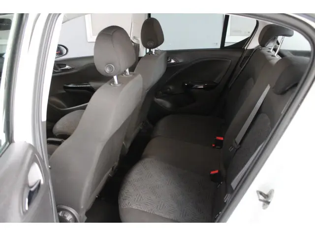 Opel Corsa 1.0 Turbo Business+ 2017 Benzine 9