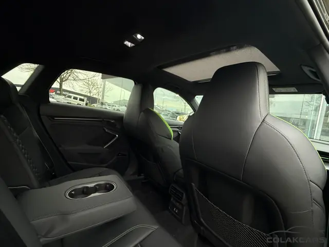 Audi RS3 2.5 TFSI RS 3 quattro 2025 Benzine 62