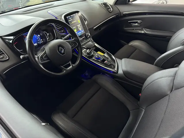 Renault Espace 1.8 TCe Intens 7p. 2018 Benzine 34