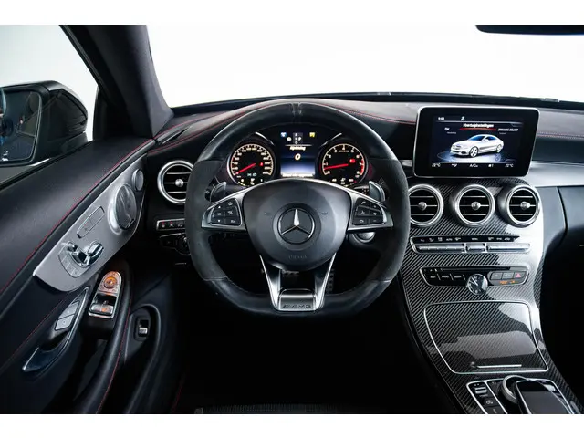 Mercedes-Benz C-Klasse Coupé AMG 43 4MATIC 2018 Benzine 13