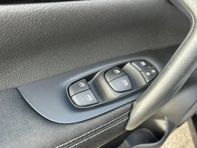 Nissan QASHQAI 1.2 N-Connecta l PANO 2017 Benzine 20