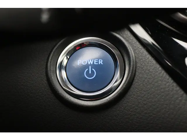 Toyota C-HR 1.8 Hybrid Dynamic 2020 Hybride Benzine 38