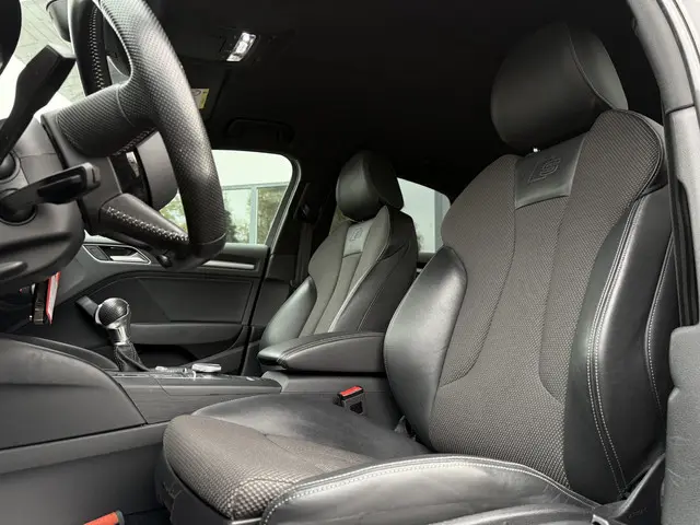 Audi A3 Limousine Aut. 35 TFSI CoD S-Line 2020 Benzine 9