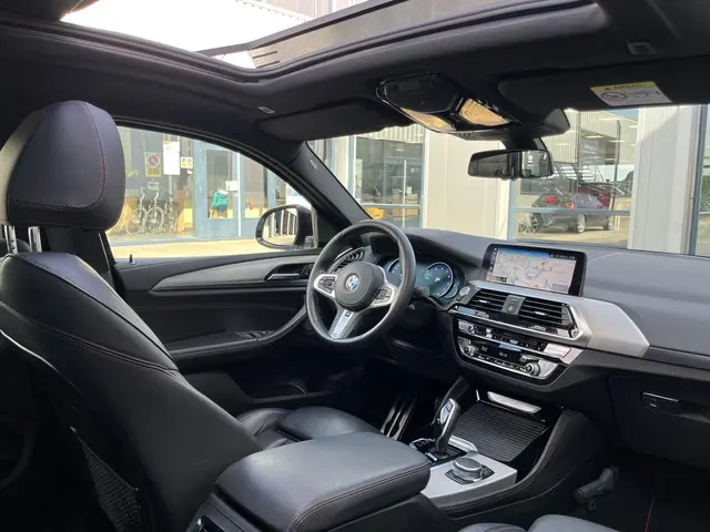 BMW X4 xDrive30i High Executive M-Sport 2019 Benzine 74