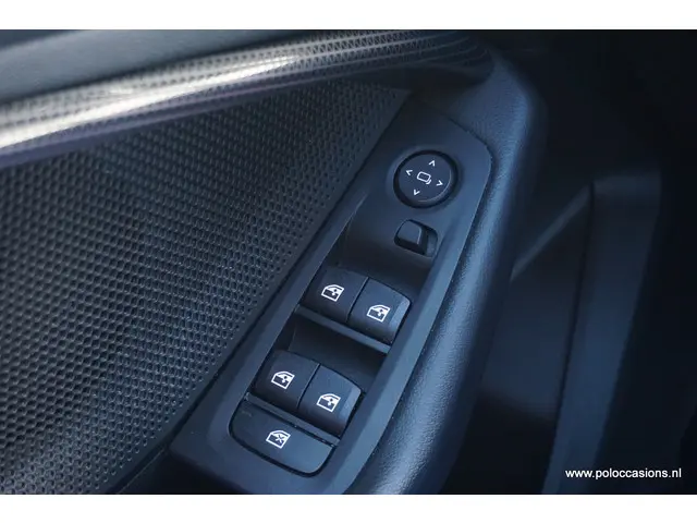 BMW 1 Serie 118i 2021 Benzine 24