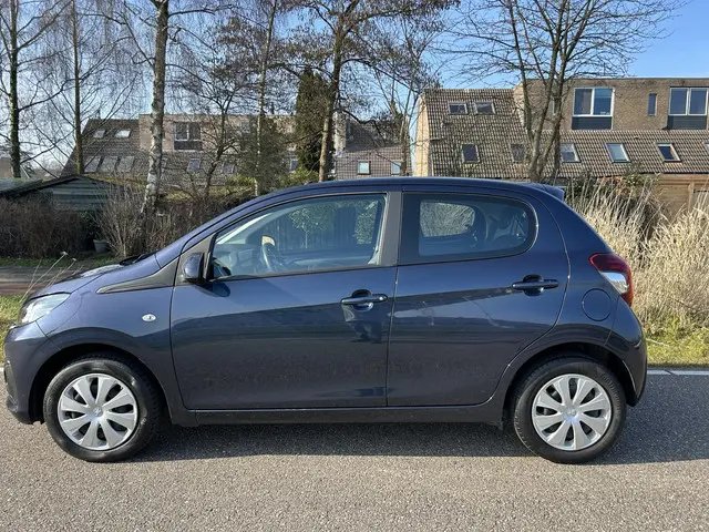 Peugeot 108 1.0 e-VTi Active AUTOMAAT / Airco 2017 Benzine 10