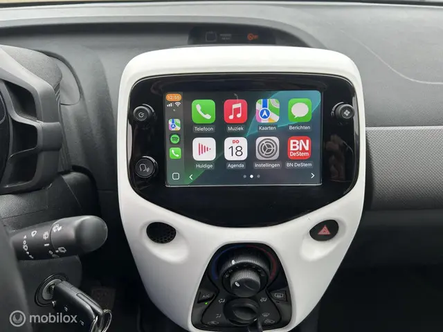 Citroën C1 1.0 VTi Feel Navigatie Carplay , 2020 Benzine 5