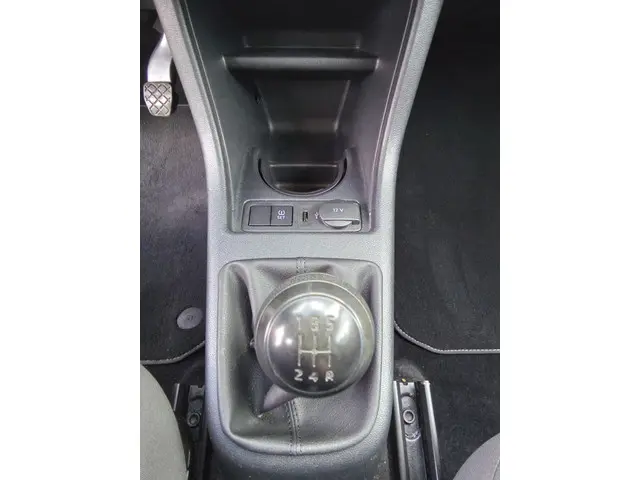 Volkswagen up! 1.0 BMT take up! 2019 Benzine 5