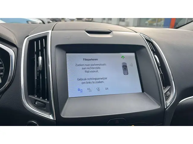 Ford S-Max 2.5 FHEV Titanium 7P 2022 Hybride Benzine 26