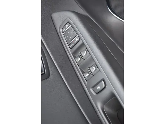Renault Captur TCe 150 EDC Intens 2019 Benzine 24