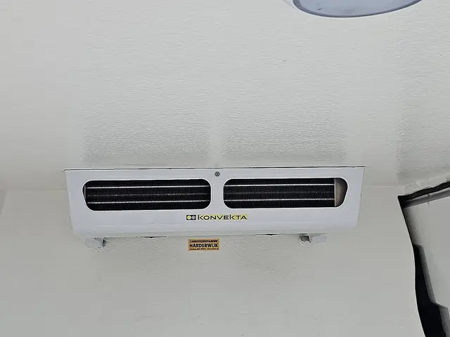 Mercedes-Benz Vito 109 2018 Diesel 11