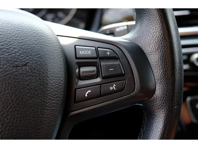BMW X1 SDrive18d 150pk Clima|Leder|LMV|PDC 2016 Diesel 25