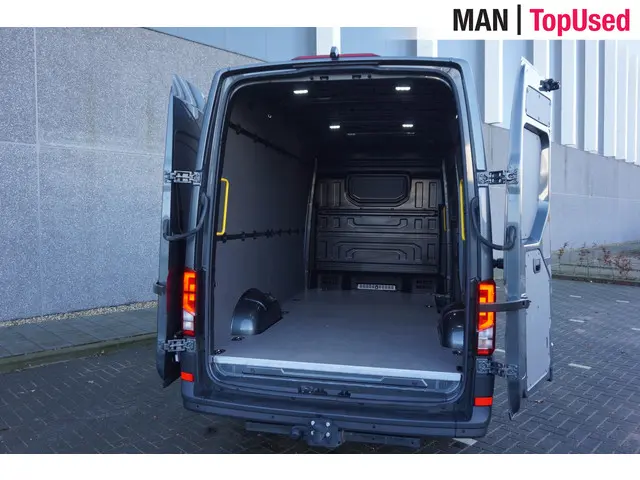 MAN TGE 3.160 2024 Diesel 33