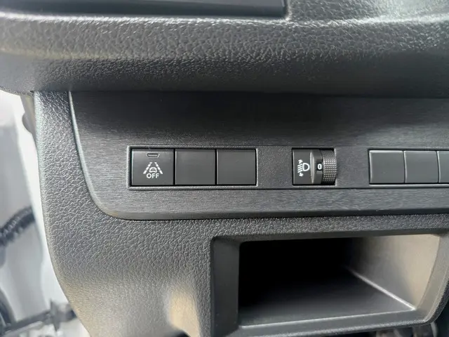 Opel Vivaro 1.5 Diesel L2 H1 2024 Diesel 20