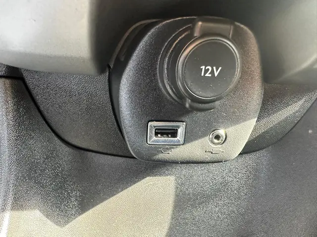 Citroën C1 1.0 e-VTi Airscape Shine 2015 Benzine 6