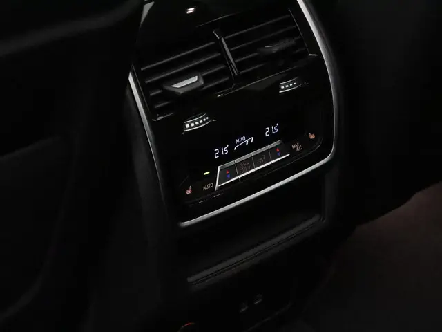 BMW X7 xDrive40i 2025 Benzine 39