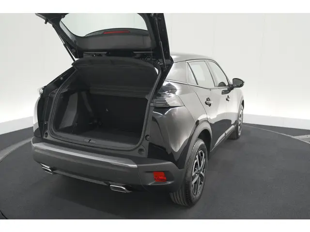 Peugeot 2008 1.2 Hybrid 136 Style 2025 Hybride Benzine 55