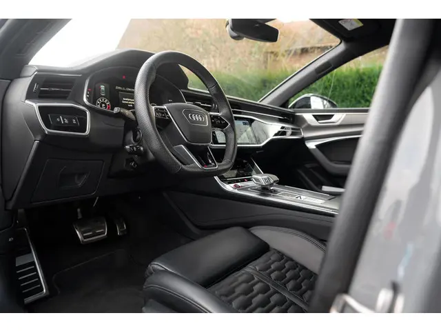 Audi RS7 Sportback 2022 Benzine 4