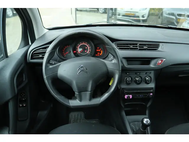 Citroën C3 1.0 VTi ATTRACTION 2014 Benzine 17