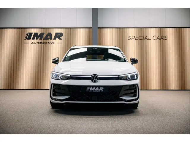 Volkswagen Passat R-Line Diesel 2024 Diesel 7