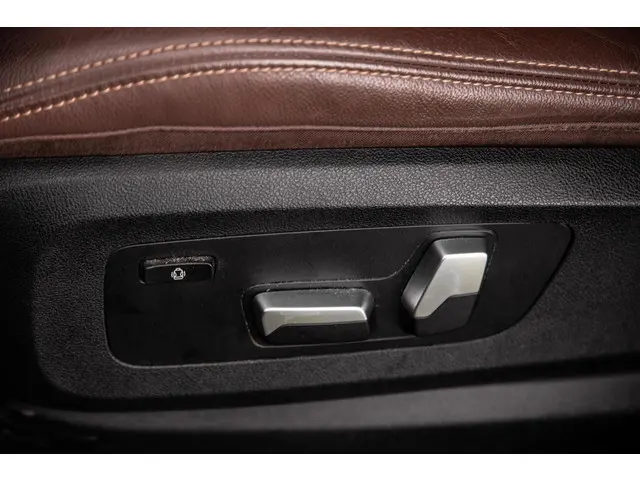 BMW X5 xDrive45e 2021 Hybride Benzine 29