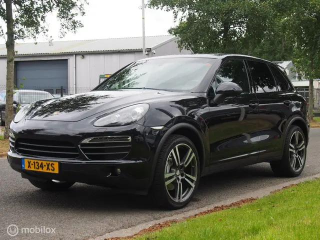 Porsche Cayenne 4.8 S 2012 Benzine 7