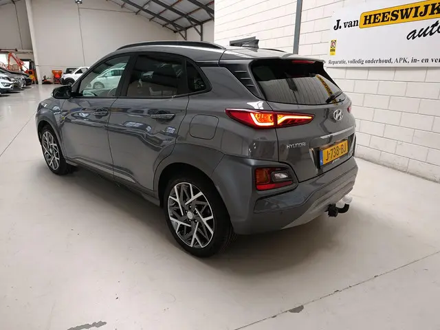 Hyundai Kona 1.6 GDI HEV Premium 2020 Hybride Benzine 8