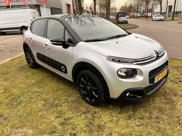 Citroën C3 1.2 PureTech S&S Business 2018 Benzine 4