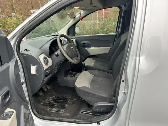 Dacia Dokker 1.5 dCi 75 Ambiance 2017 Diesel 17
