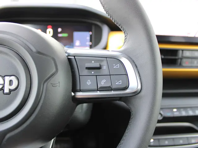 Jeep Avenger 1st Edition 54 kWh 2024 Elektrisch 21