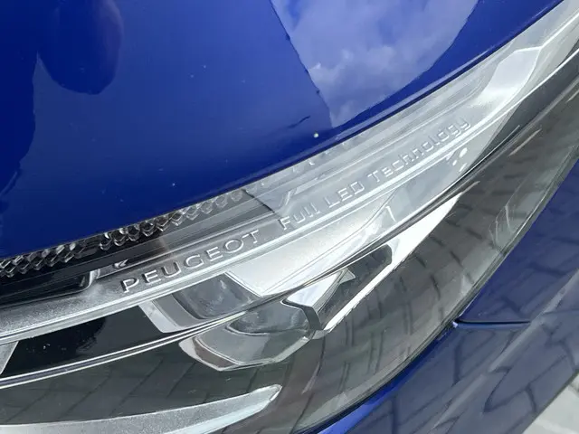 Peugeot 3008 1.6 e-THP GT Line 2018 Benzine 19