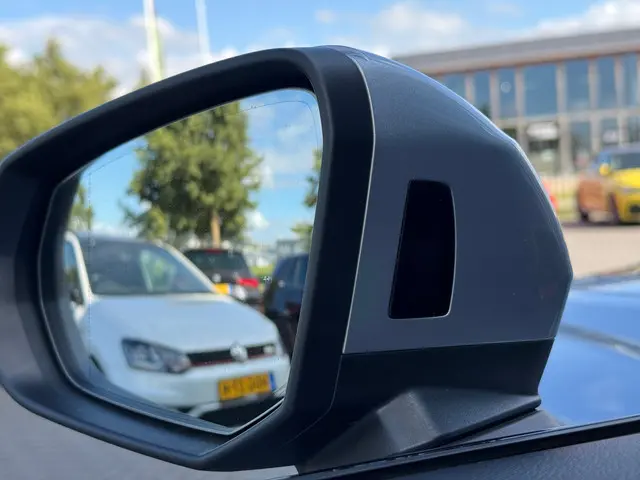 Audi Q3 35 TFSI * Leder * 360 Camera * Keyless 2020 Benzine 13