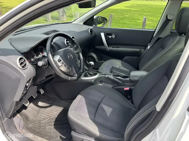 Nissan QASHQAI 1.6 Connect Edition 2013 Benzine 34
