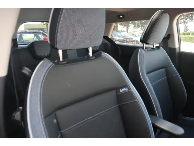 MINI Electric 3-deurs Cooper SE 2024 Elektrisch 15