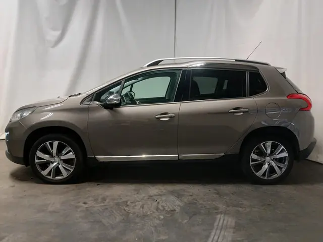 Peugeot 2008 3