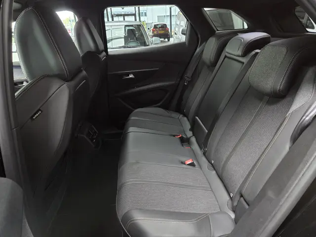 Peugeot 3008 1.2 PureTech GT Line 2020 Benzine 16