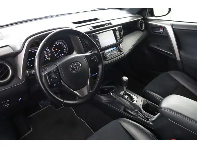 Toyota RAV4 2.5 Hybrid Style 2016 Hybride Benzine 64