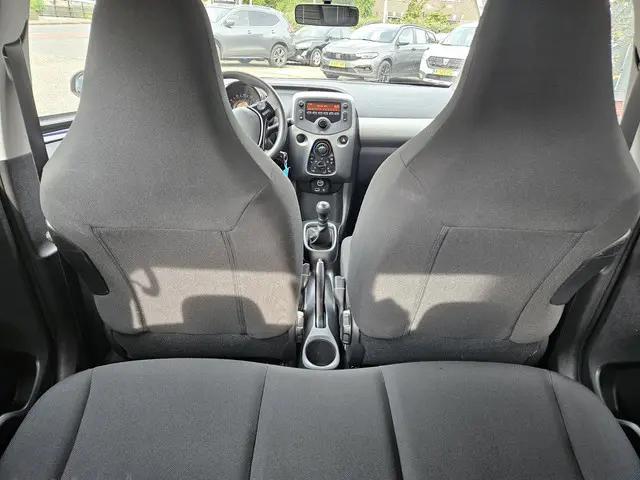 Peugeot 108 1.0 e-VTi Active,altijd leuk! 2017 Benzine 6