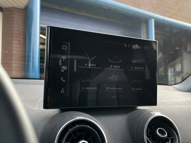 Audi Q2 35 TFSI S Edition 2025 Benzine 22