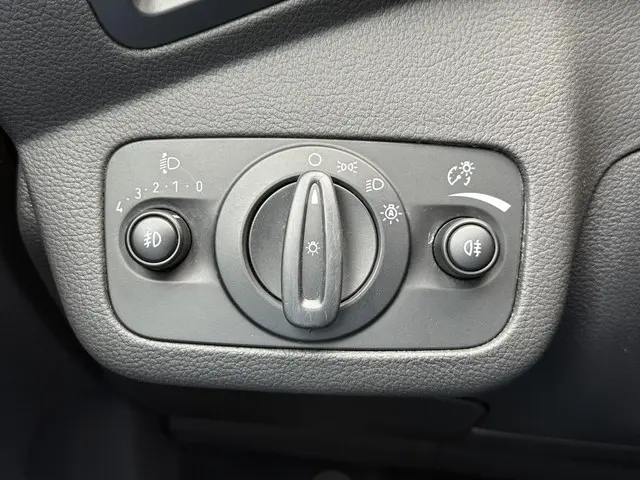 Ford C-MAX 1.0 Titanium 2015 Benzine 19