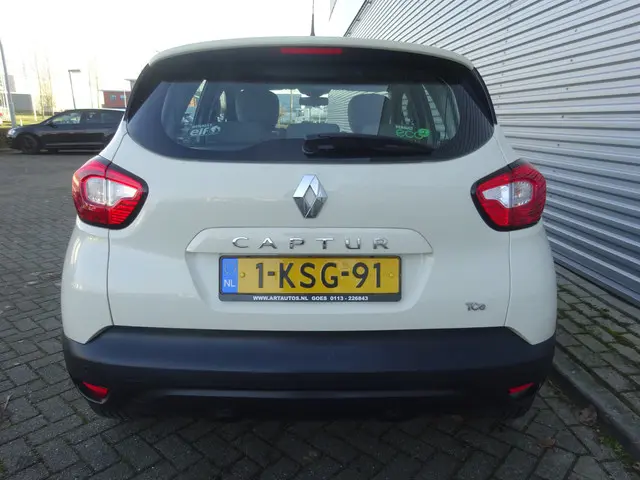 Renault Captur 0.9 TCe Expression 2013 Benzine 7
