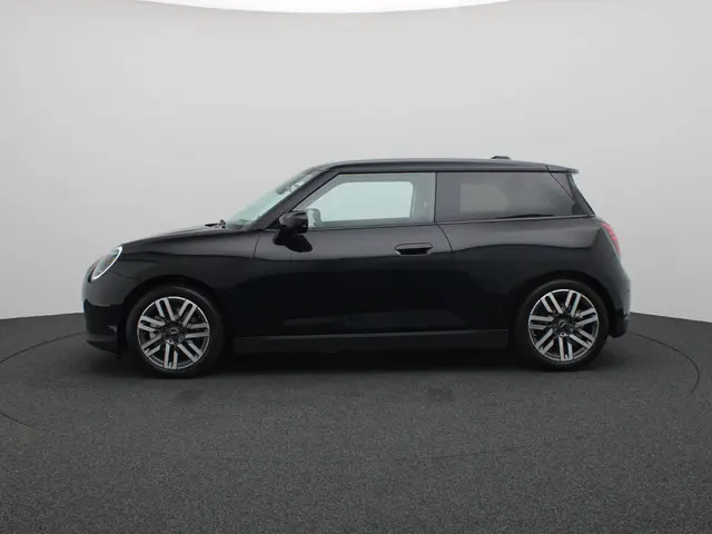 MINI Electric Cooper E 2024 Elektrisch 3